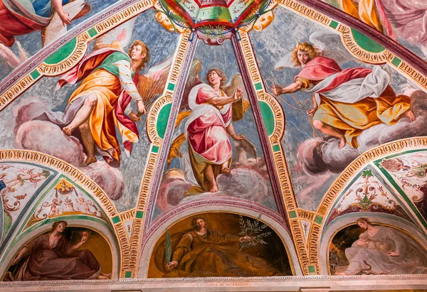 Часовня Sacro monte di Orta, Орта-Сан-Джулио, Италия — стоковое фото