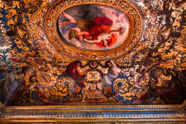 Hotel de Lauzun 'un iç dekorasyonları, Paris, Fransa