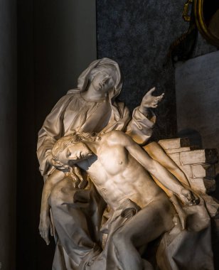 ROME, ITALY, 18 Haziran 2015: Saint John Lateran 'ın iç mimari ve mimari detayları, 18 Haziran 2015, Roma, İtalya