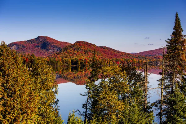 Vista Del Lac Superieur Laurentides Mont Tremblant Quebec Canadá —  Fotos de Stock