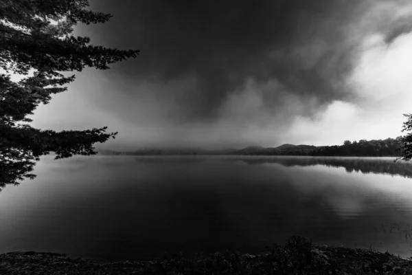 View Boat Dock Lac Superieur Misty Morning Fog Laurentides Mont — Stock Photo, Image