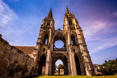 SOISSONS, FRANCE, 14 AĞUSTOS 2016: Saint Jean des vignes Abbey, 14 Ağustos 2016, Soissons, Aisne, Fransa