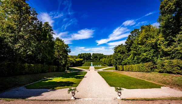 Motte Tilly Frankreich August 2016 Außen Und Gärten Des Schlosses — Stockfoto