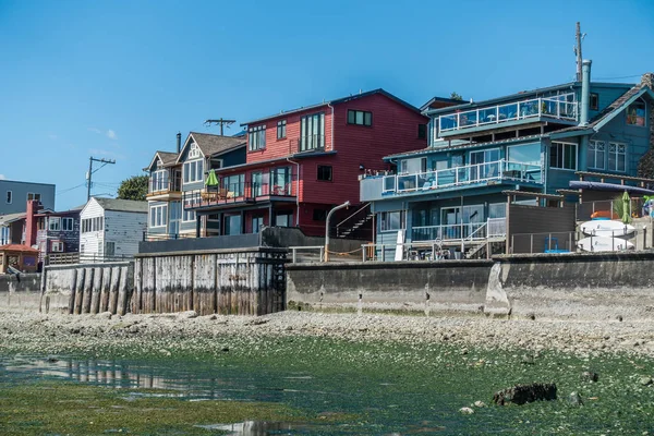 Uma Vista West Seattle Waterfront Casa Com Uma Maré Baixa — Fotografia de Stock