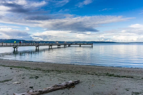 Fiskepiren Vid Streck Punkt Washington Moln Kan Ses Fjärran — Stockfoto