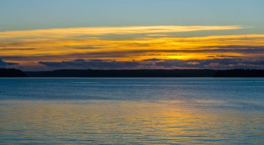 Güneş batmadan Pacific Northwest Puget ses.