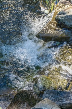 Kayalar Ve Acele Su 3