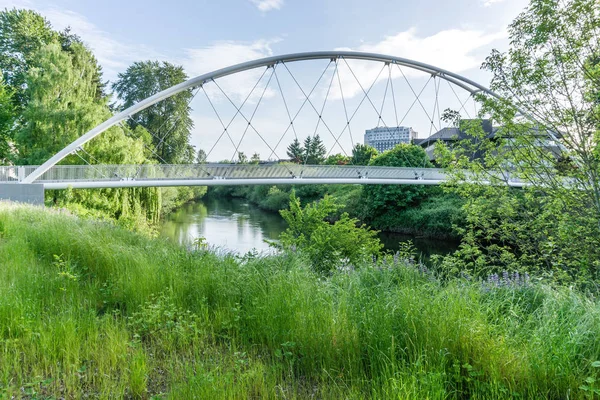 Fußgängerbrücke Süd-Mitte 2 — Stockfoto