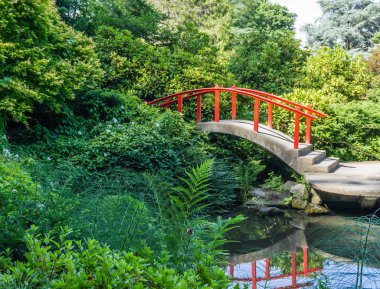 kırmızı köprü yürüyüş