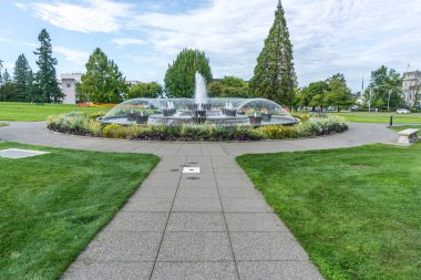Majestic Fountain Sahne 4