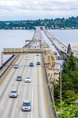 Seattle, Washington 'da eyaletler arası 90 yüzen brdige..