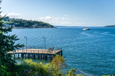 Batı Seattle, Washington 'dan Elliott Körfezi manzarası.
