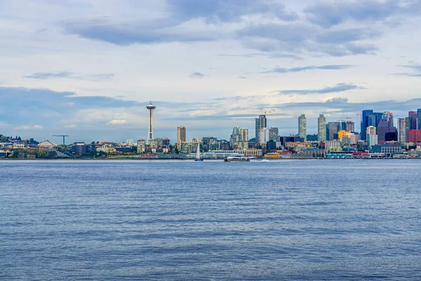 Mraky Vznášejí Nad Panoramatem Seattlu Státě Washington — Stock fotografie