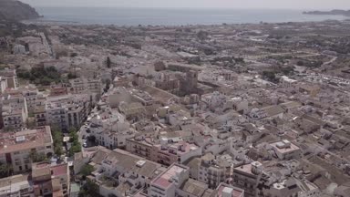 Drone fly, İspanya, Xavea, eski şehir, Parrquia de Sant Bartomeu