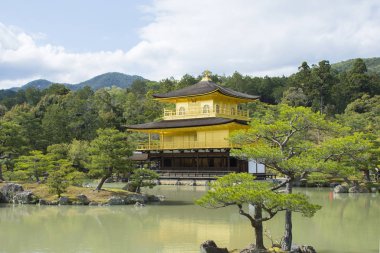 Kyoto, Japonya 'daki Kinkakuji Tapınağı (Altın Pavyon)