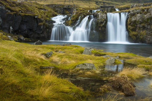 Kirkjufell Wasserfall Winter Island — Stockfoto