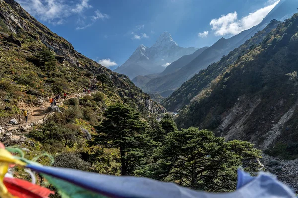 Panorámica Hermosa Vista Del Monte Ama Dablam Con Hermoso Cielo — Foto de Stock