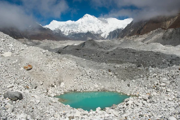 Hermosa Agua Verde Glaciar Camino Aldea Gokyo Con Montaña Nieve — Foto de Stock