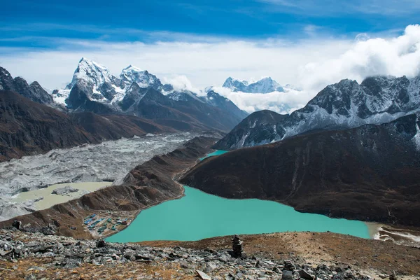 Panorama Hermosa Vista Del Pueblo Gokyo Con Lago Gokyo Montaña — Foto de Stock