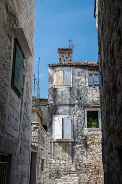 Trogir bir tarihi liman ilçesinde split-Dalmaçya, Hırvatistan Adriyatik kıyısındaki yeri,