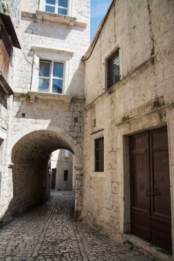 Trogir bir tarihi liman ilçesinde split-Dalmaçya, Hırvatistan Adriyatik kıyısındaki yeri,