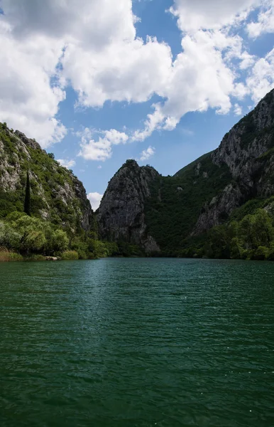 Cetina Adalah Sungai Kroasia Selatan Dan Mengalir Laut Adriatik — Stok Foto