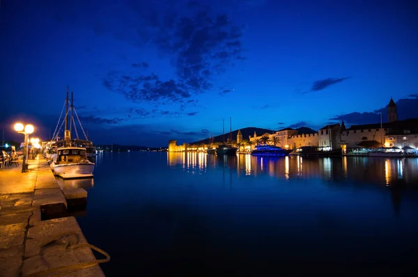 Trogir Miasto Port Wybrzeżu Adriatyku Split Dalmacja Chorwacja — Zdjęcie stockowe