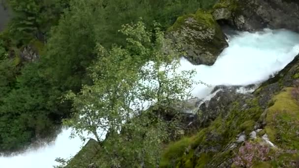 Briksdalsbreen Één Van Meest Toegankelijke Bekendste Takken Van Jostedalsbreen Gletsjer — Stockvideo