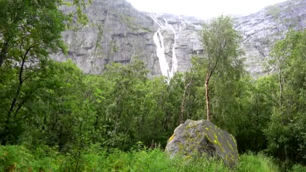 Briksdalsbreen Mest Lättillgängliga Och Mest Kända Armarna Glaciären Jostedalsbreen — Stockvideo