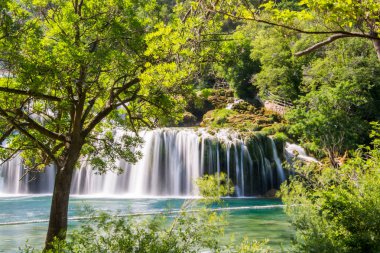 Krka Ulusal Parkı Hırvatistan 'ın Dalmaçya kentindeki ulusal parklardan biri..