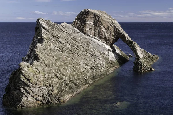 Bow Fiddle Rock Een Natuurlijke Zee Boog Buurt Van Portknockie — Stockfoto