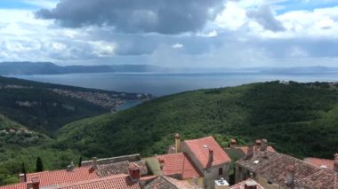 Labin, Hırvatistan 'ın Istria iline bağlı bir kasabadır..