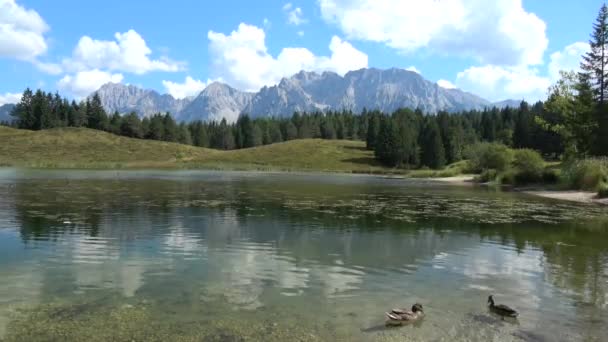 卡文德尔是北部石灰石阿尔卑斯山最大的山脉 — 图库视频影像