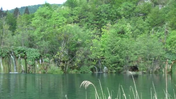 Národní Park Plitvická Jezera Jedním Nejstarších National Parks Jihovýchodní Evropě — Stock video