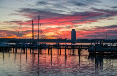 Sleswick s, Almanya'nın kuzeyinde Schleswig-Holstein kuzeydoğu kesiminde bir kasaba.