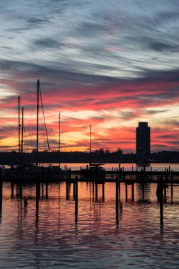 Sleswick s, Almanya'nın kuzeyinde Schleswig-Holstein kuzeydoğu kesiminde bir kasaba.