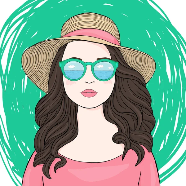 Femme à la mode avec de longs cheveux foncés, des lunettes en miroir et un chapeau d'été. Dessiné à la main . — Image vectorielle