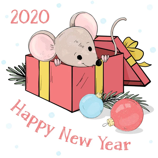 Yeni yıl 2020. Bir hediye kutusu ve Noel topları komik bir küçük fare ile Kartpostal.