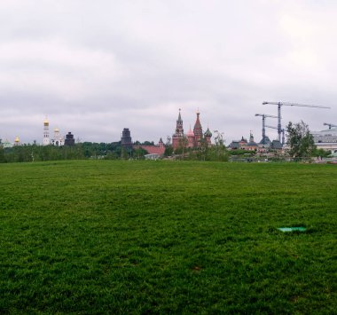 Rusya, Moskova 19 Mayıs 2018: Zaryadye Park, Moskova, Rusya.
