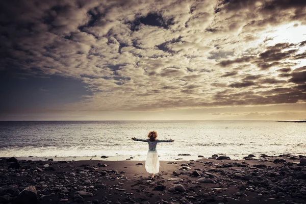 Epic Beautiful Woman Amazing Swirl Hair Open Arms Hug Wonderful — Stock Photo, Image