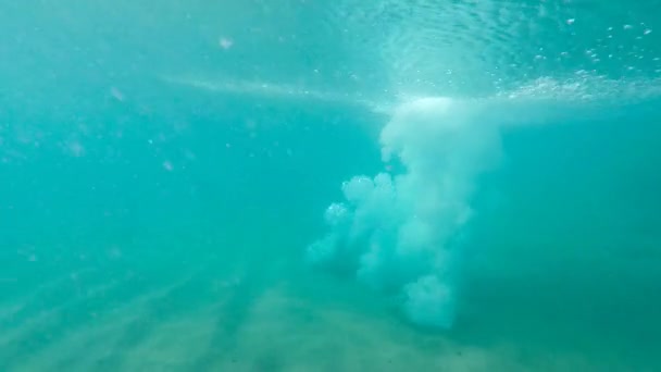 Young Man Jumping Sea Underwater Background — Stock Video