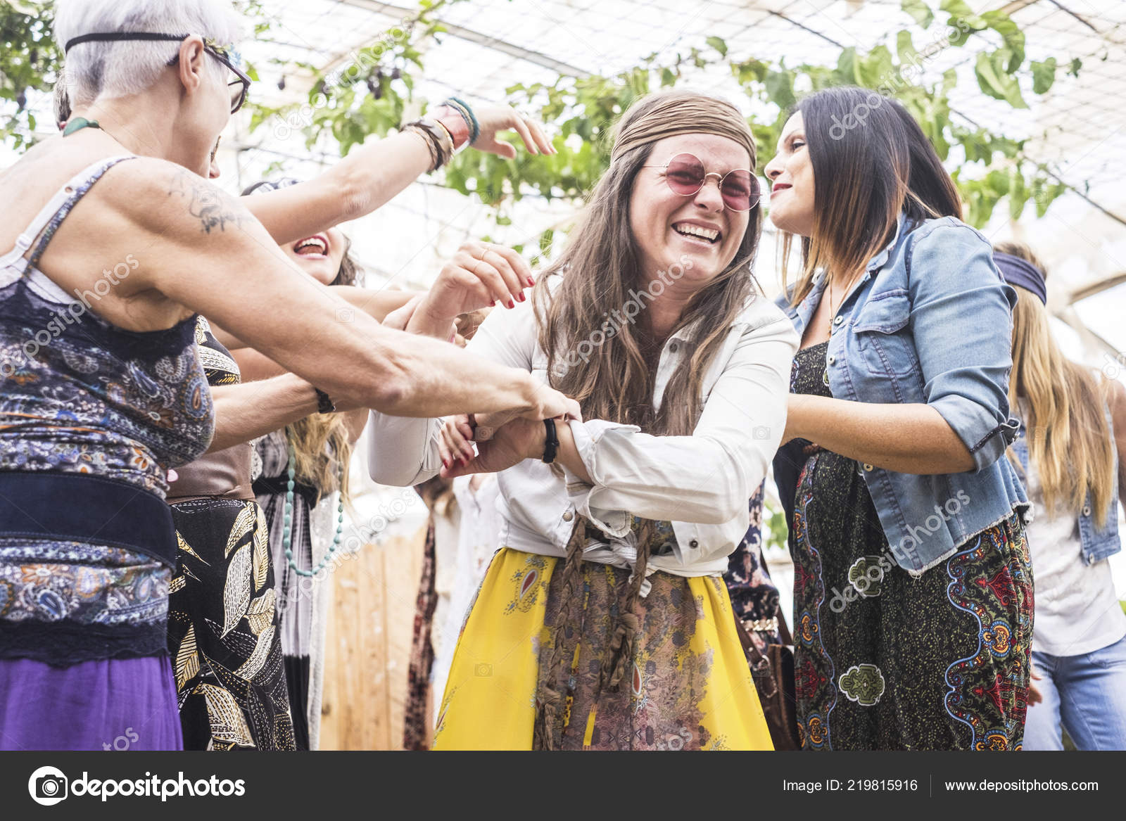 Group Crazy Women Hippy Style Dress Party Stock Photo by ©simonapilolla  219815916