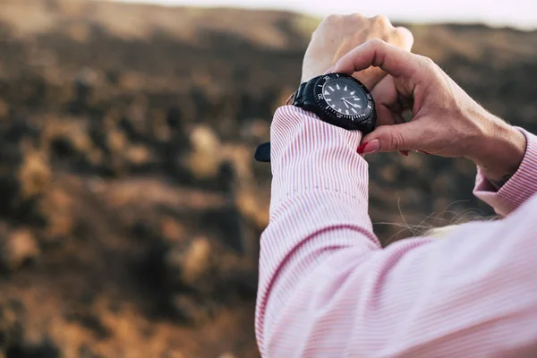 Close Woman Hands Checking Touching Black Clock Watch Outdoor Excursion — Foto Stock