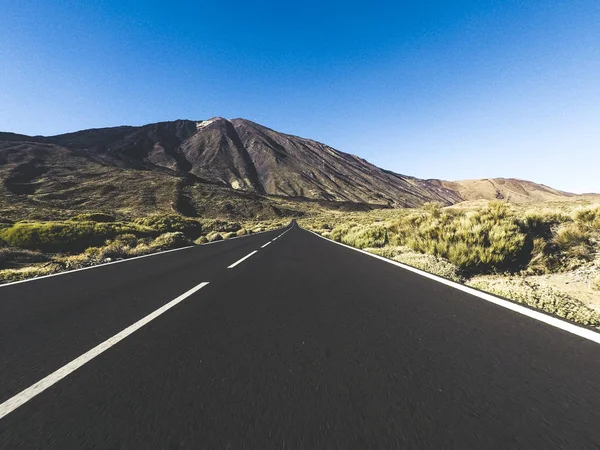 Longue Route Montagne Par Beau Temps — Photo