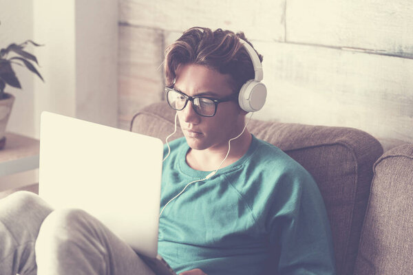 Young Student Home Modern Laptop Computer Headphone Studying Internet Connection — Stock Photo, Image