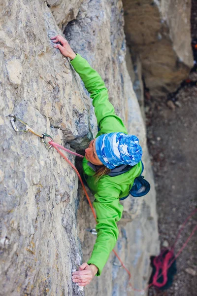 Sports Dans Air Nature Escalade Sur Les Rochers Pour Traning — Photo