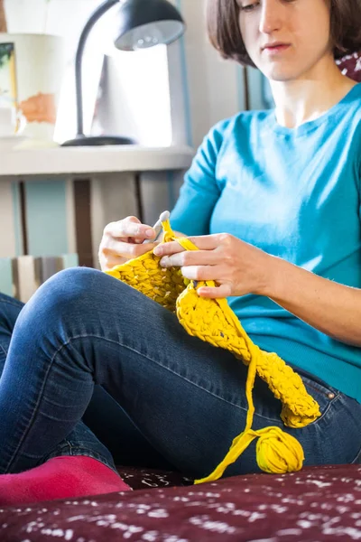 Woman Knits Crochet Girl Sits Couch Knits Knitting Yarn Crochet — Stock Photo, Image