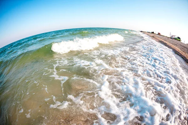 Havet Solnedgången Stranden Oceanen Vågorna Bryter Den Sandiga Stranden — Stockfoto