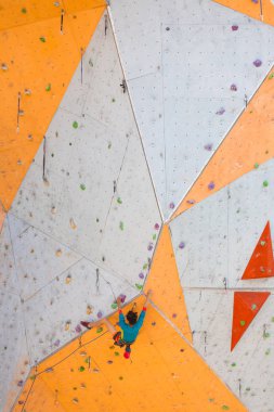 Yapay bir rahatlama dağcı trenlerde.