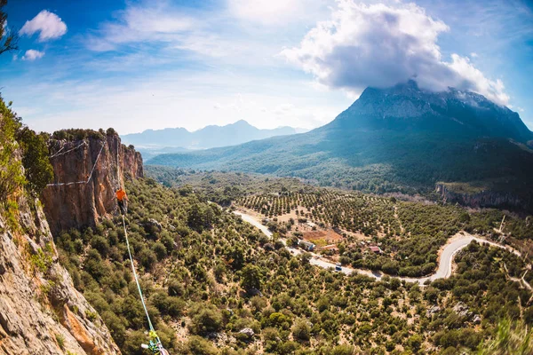 Highline στα βουνά. — Φωτογραφία Αρχείου